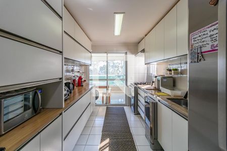 Apartamento para alugar com 202m², 3 quartos e 3 vagas Apartamento para alugar com 202m², 3 quartos e 3 vagasCozinha