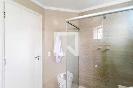 Apartamento à venda com 185m², 3 quartos e 3 vagas Apartamento à venda com 185m², 3 quartos e 3 vagasBanheiro da Suíte 1