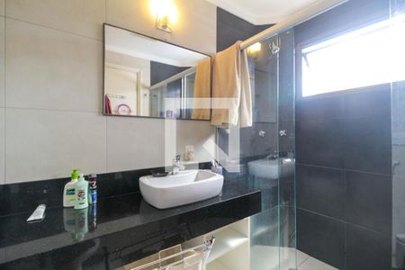 Apartamento à venda com 185m², 3 quartos e 3 vagas Apartamento à venda com 185m², 3 quartos e 3 vagasBanheiro da Suíte 2