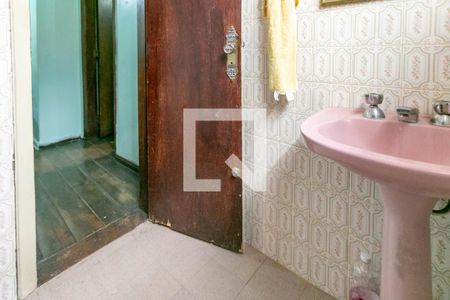 Casa à venda com 279m², 3 quartos e 1 vaga Casa à venda com 279m², 3 quartos e 1 vagaLavabo