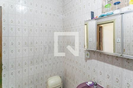 Casa à venda com 279m², 3 quartos e 1 vaga Casa à venda com 279m², 3 quartos e 1 vagaBanheiro Social