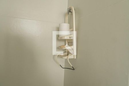 Apartamento à venda com 95m², 2 quartos e 1 vaga Apartamento à venda com 95m², 2 quartos e 1 vagaBanheiro de Serviço