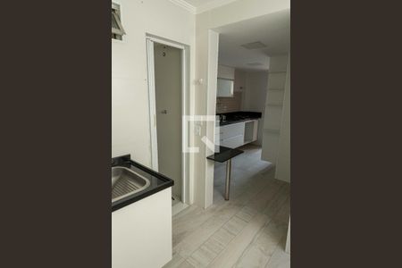 Apartamento à venda com 95m², 2 quartos e 1 vaga Apartamento à venda com 95m², 2 quartos e 1 vagaÁrea de Serviço