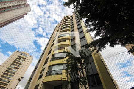 Apartamento à venda com 88m², 3 quartos e 2 vagas Apartamento à venda com 88m², 3 quartos e 2 vagasFachada