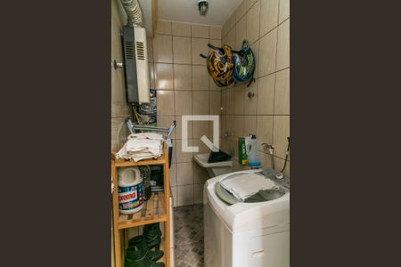 Casa à venda com 130m², 3 quartos e 2 vagasÁrea de Serviço