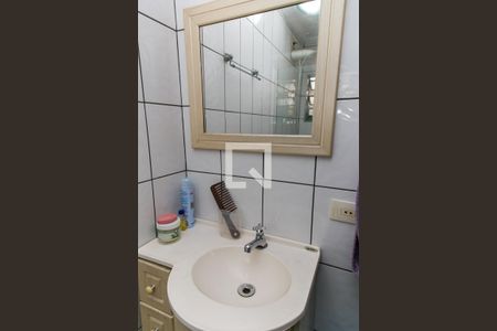 Casa à venda com 130m², 3 quartos e 2 vagasBanheiro da Suíte