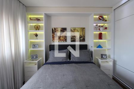 Apartamento à venda com 247m², 3 quartos e 4 vagasQuarto 3 (suíte)