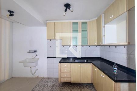 Casa de condomínio para alugar com 120m², 3 quartos e 2 vagasCozinha e Área de Serviço