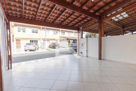 Casa de condomínio para alugar com 120m², 3 quartos e 2 vagasGaragem