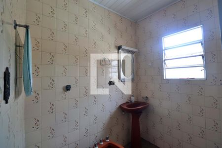 Casa à venda com 146m², 2 quartos e 2 vagasBanheiro