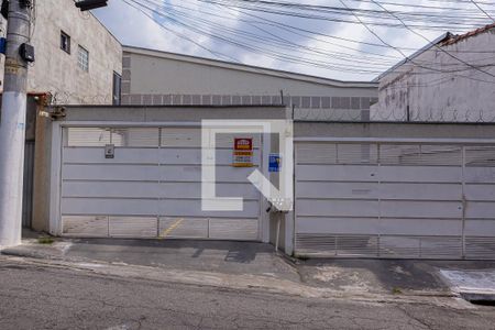 Casa de condomínio à venda com 68m², 2 quartos e 1 vagaFachada