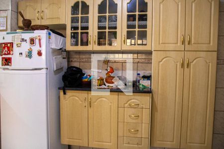 Casa à venda com 230m², 3 quartos e 2 vagasCozinha