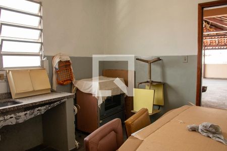 Casa à venda com 230m², 3 quartos e 2 vagasQuarto de Serviço