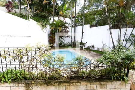 Casa para alugar com 240m², 4 quartos e 4 vagas Casa para alugar com 240m², 4 quartos e 4 vagassuíte vista