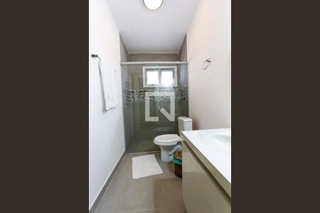 Casa para alugar com 240m², 4 quartos e 4 vagas Casa para alugar com 240m², 4 quartos e 4 vagasBanheiro da Suíte