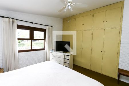 Casa para alugar com 240m², 4 quartos e 4 vagas Casa para alugar com 240m², 4 quartos e 4 vagasQuarto 3