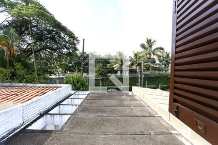 Casa para alugar com 240m², 4 quartos e 4 vagas Casa para alugar com 240m², 4 quartos e 4 vagasQuarto 1 vista