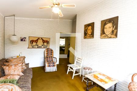 Casa para alugar com 240m², 4 quartos e 4 vagas Casa para alugar com 240m², 4 quartos e 4 vagasQuarto 1