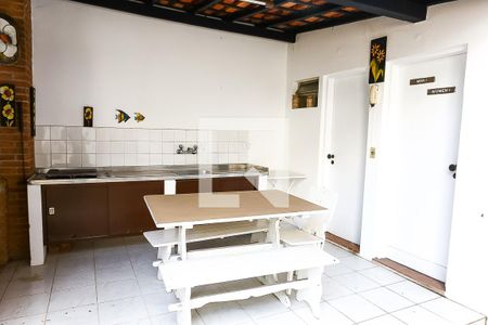 Casa para alugar com 240m², 4 quartos e 4 vagas Casa para alugar com 240m², 4 quartos e 4 vagasChurrasqueira