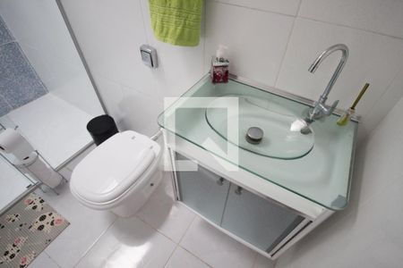 Casa à venda com 180m², 3 quartos e 7 vagasBanheiro Social