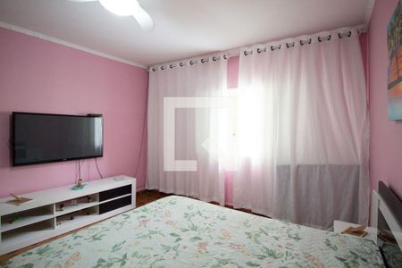 Casa à venda com 180m², 3 quartos e 7 vagasQuarto 2