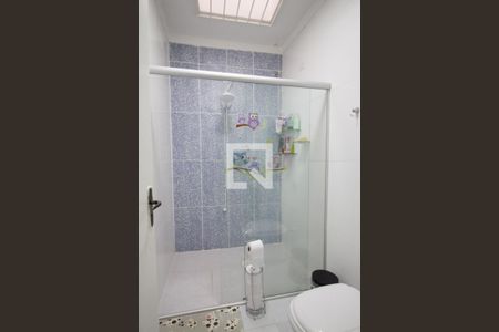 Casa à venda com 180m², 3 quartos e 7 vagasBanheiro da Suíte 