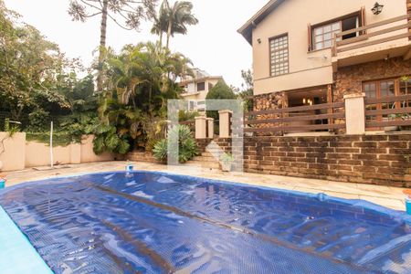 Casa de condomínio à venda com 500m², 3 quartos e 7 vagas Casa de condomínio à venda com 500m², 3 quartos e 7 vagasPiscina