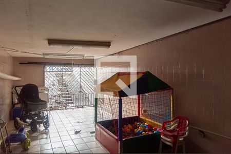 Casa à venda com 219m², 3 quartos e 3 vagasGaragem