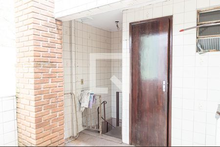 Casa à venda com 219m², 3 quartos e 3 vagasÁrea de Serviço