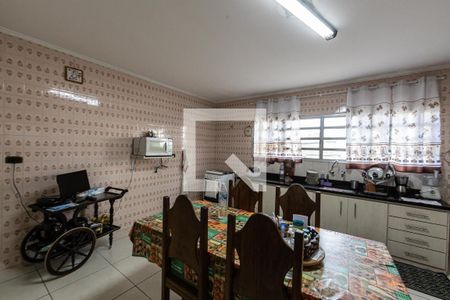 Casa à venda com 220m², 3 quartos e 5 vagas Casa à venda com 220m², 3 quartos e 5 vagasCozinha