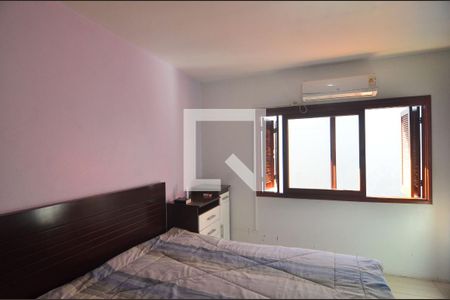 Casa à venda com 155m², 4 quartos e 5 vagasSuíte