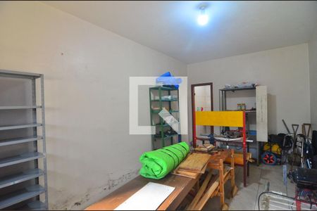 Casa à venda com 155m², 4 quartos e 5 vagasGaragem