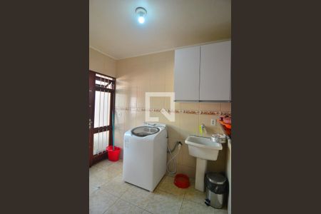 Casa à venda com 155m², 4 quartos e 5 vagasÁrea de Serviço