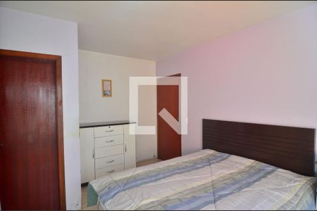 Casa à venda com 155m², 4 quartos e 5 vagasSuíte