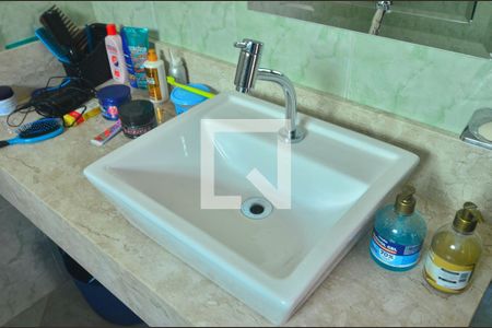 Casa à venda com 155m², 4 quartos e 5 vagasBanheiro Suíte