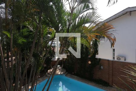 Casa à venda com 800m², 5 quartos e 4 vagas Casa à venda com 800m², 5 quartos e 4 vagasSuíte _ Vista