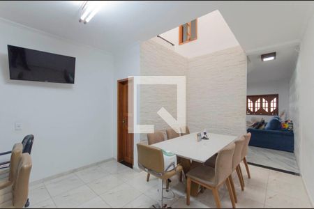 Sala de Jantar de casa à venda com 3 quartos, 154m² em Burgo Paulista, São Paulo