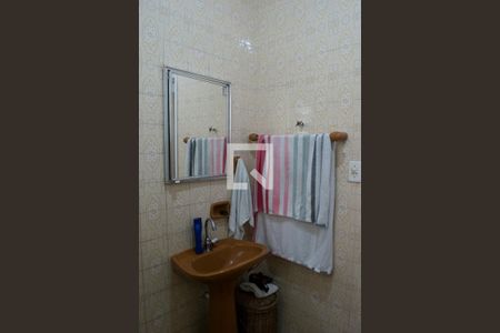 Banheiro de casa à venda com 3 quartos, 120m² em Vila Pita, São Paulo