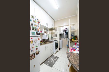 Apartamento à venda com 73m², 2 quartos e 1 vagaCozinha e Área de Serviço