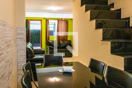 Sala de casa à venda com 2 quartos, 110m² em São João Batista (venda Nova), Belo Horizonte