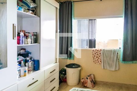Quarto de casa à venda com 2 quartos, 110m² em São João Batista (venda Nova), Belo Horizonte