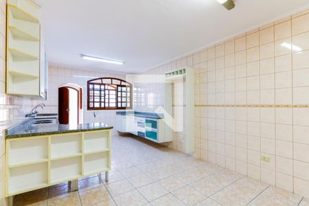 Casa à venda com 254m², 3 quartos e 2 vagas Casa à venda com 254m², 3 quartos e 2 vagasCopa/Cozinha