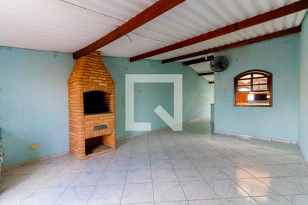 Casa à venda com 254m², 3 quartos e 2 vagas Casa à venda com 254m², 3 quartos e 2 vagasEspaço gourmet