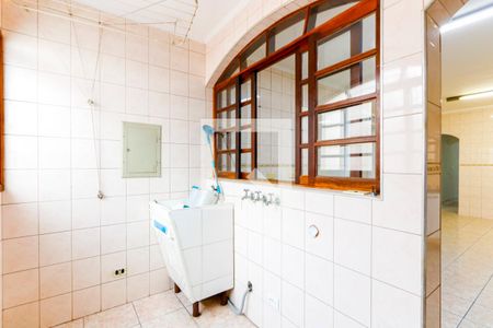 Casa à venda com 254m², 3 quartos e 2 vagas Casa à venda com 254m², 3 quartos e 2 vagasÁrea de serviço