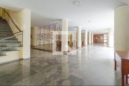 Apartamento à venda com 266m², 3 quartos e 1 vaga Apartamento à venda com 266m², 3 quartos e 1 vagaArea comum