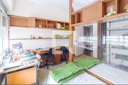 Apartamento à venda com 266m², 3 quartos e 1 vaga Apartamento à venda com 266m², 3 quartos e 1 vagaQuarto 1