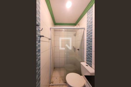Banheiro de kitnet/studio para alugar com 1 quarto, 35m² em Liberdade, São Paulo
