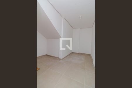 Casa à venda com 270m², 3 quartos e 4 vagas Casa à venda com 270m², 3 quartos e 4 vagasDeposito