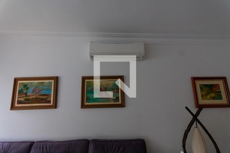 Casa à venda com 750m², 5 quartos e 10 vagas Casa à venda com 750m², 5 quartos e 10 vagasAr condicionado sala 2