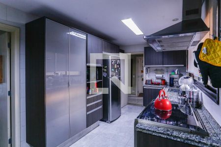 Apartamento para alugar com 178m², 3 quartos e 3 vagas Apartamento para alugar com 178m², 3 quartos e 3 vagasCozinha